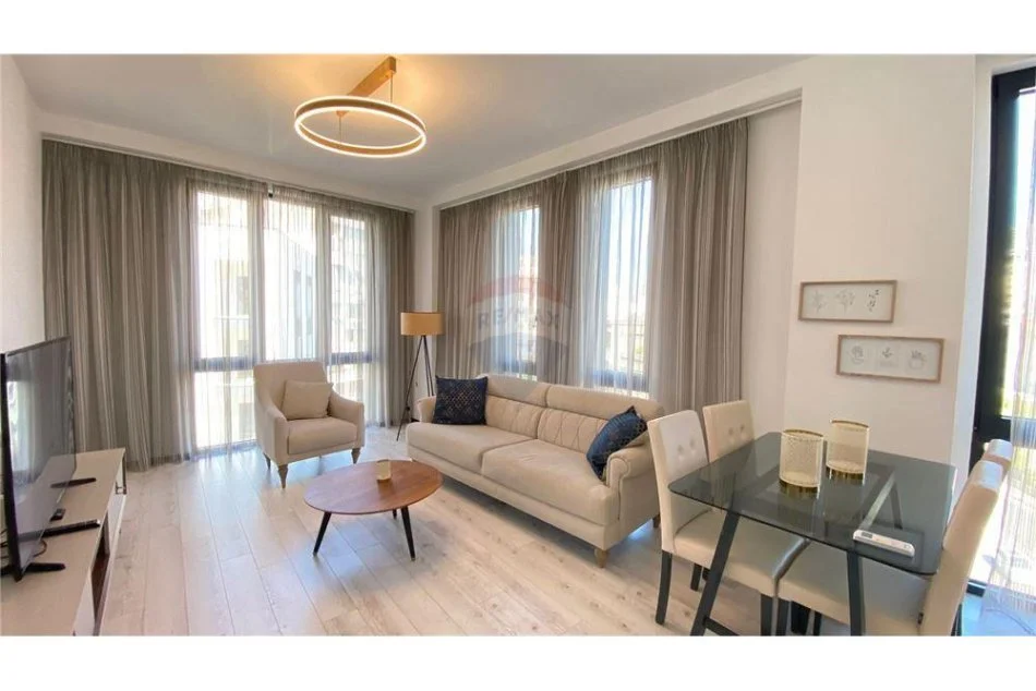 Tirane, shitet apartament Kati 3, 96 m² 340.000 € 