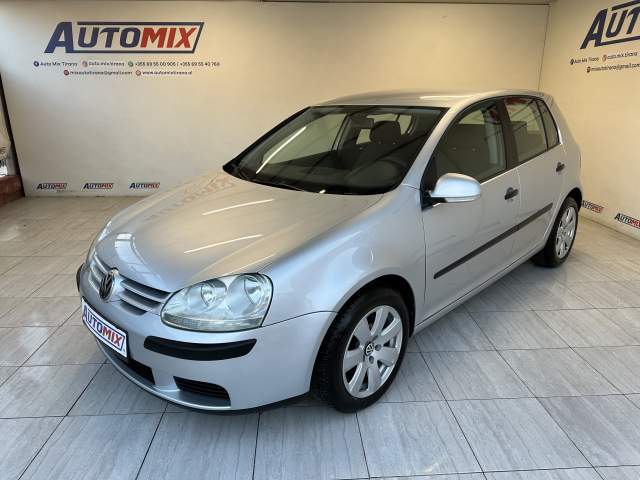 Tirane, shes makine Volkswagen golf 5 Viti 2005, 4.900 Euro