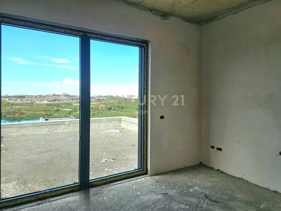 Tirane, shes Vile 3 Katshe Kati 2, 330 m² 650.000 € 