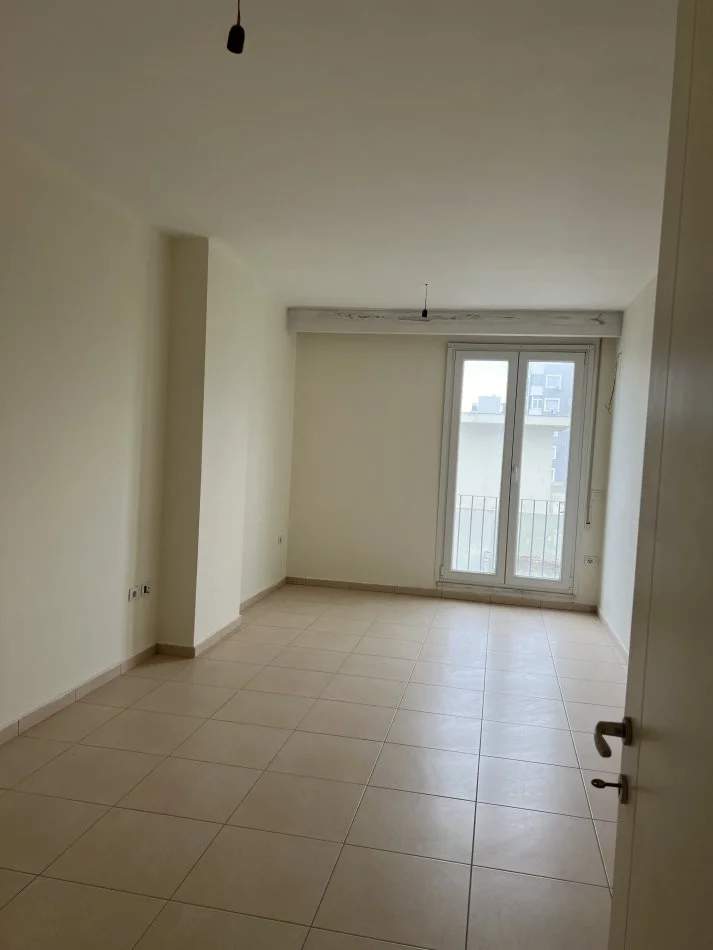 Durres, shitet apartament 2+1+Ballkon Kati 6, 109 m² 218.000 €