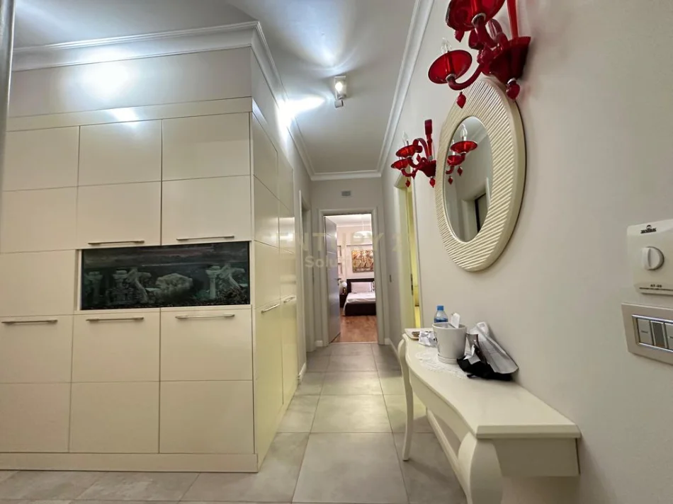 Tirane, shes apartament 2+1+Aneks+Ballkon Kati 3, 120 m² 300.000 € 
