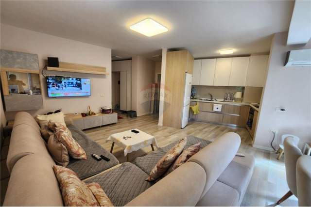 Tirane, shitet apartament 1+1+BLK Kati 2, 59 m² 105.000 Euro (BLVD Bajram Curri)