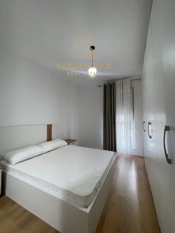 Tirane, jepet me qera apartament 2+1 Kati 2, 101 m² 750 € (Trio tower)