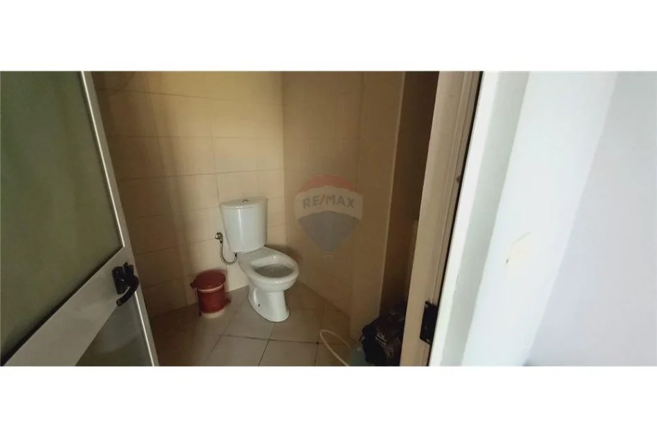 Durres, shitet ambjent biznesi Kati 0, 73 m² 90.000 € 