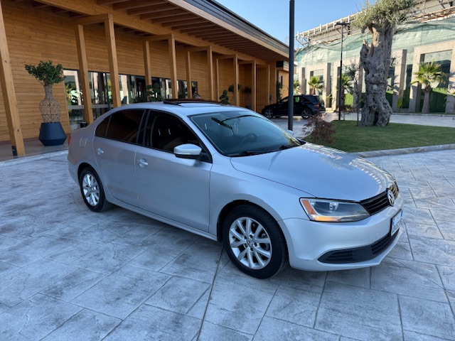 Vw Jetta Benzin+100%Gaz,Automat  6.800 €