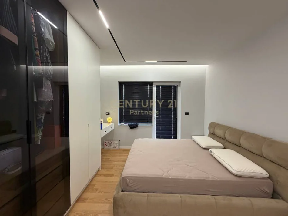 Tirane, shes apartament 2+1 Kati 5, 117 m² 240.000 € (Astir)