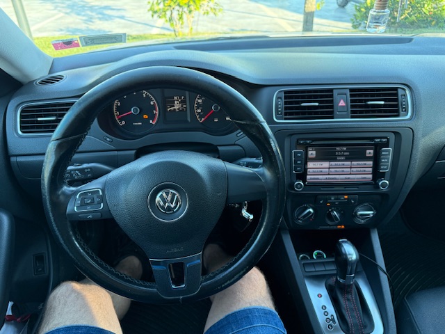 Vw Jetta Benzin+100%Gaz,Automat  6.800 €
