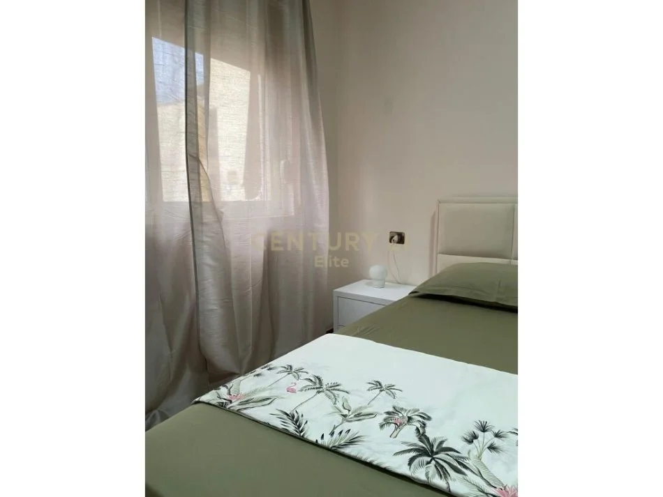 Tirane, shitet apartament 1+1 Kati 3, 61 m² 111.000 € (Myslym Shyri)