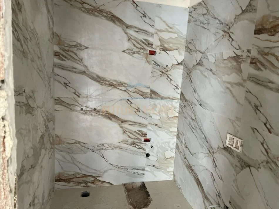 Tirane, shitet apartament 2+1+Ballkon Kati 4, 108 m² 230.000 € (Rezidenca Mine Peza)