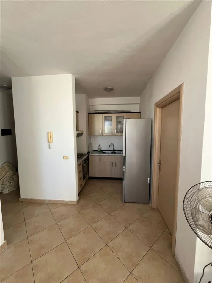 Tirane, jepet me qera apartament 2+1 Kati 7, 80 m² 550 € (Ish Parku ,Rruga e Kavajes)