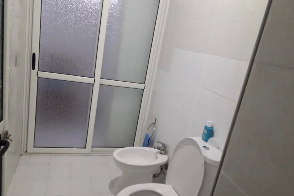 Tirane, jepet me qera apartament 2+1 Kati 6, 550 m² 550 € (Qender)