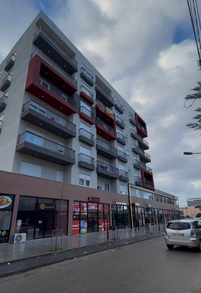 Tirane, shes ambjent biznesi Kati 0, 93 m² 231.750 € (Rruga Teuta)