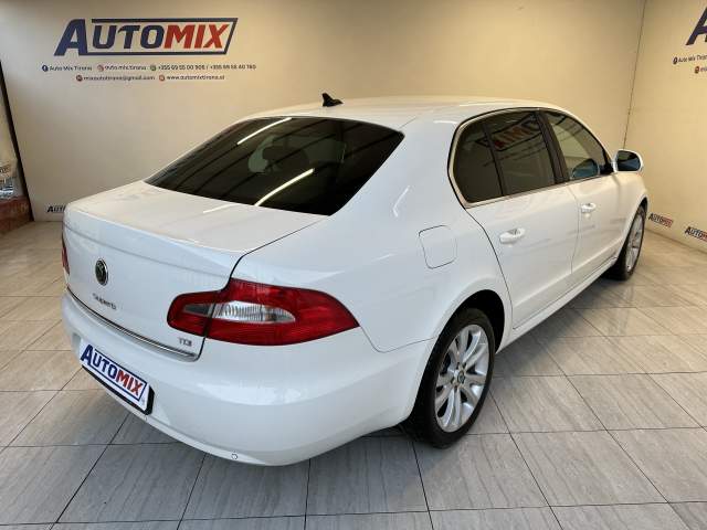 Tirane, shes makine Skoda SUPERB Viti 2011, 9.500 Euro