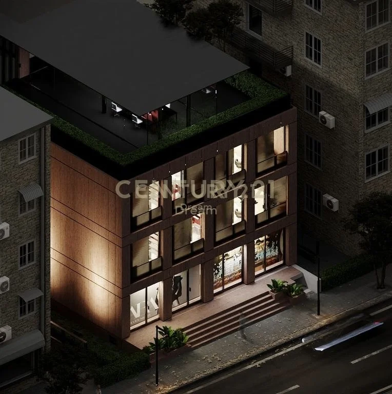 Tirane, jepet me qera ambjent biznesi Kati 1, 760 m² 8.000 € (Xhamllik)
