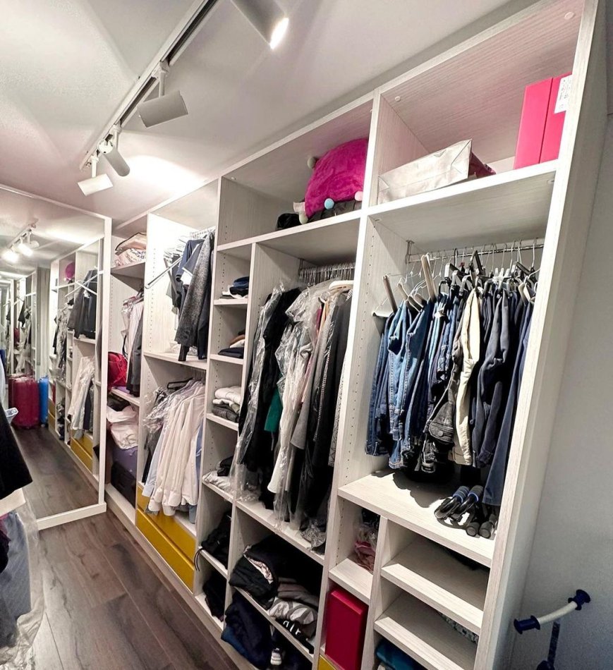 📍Rr Elbasanit, shitet Ap 2+1+verande📌Top Location Kati 3, 190 m²