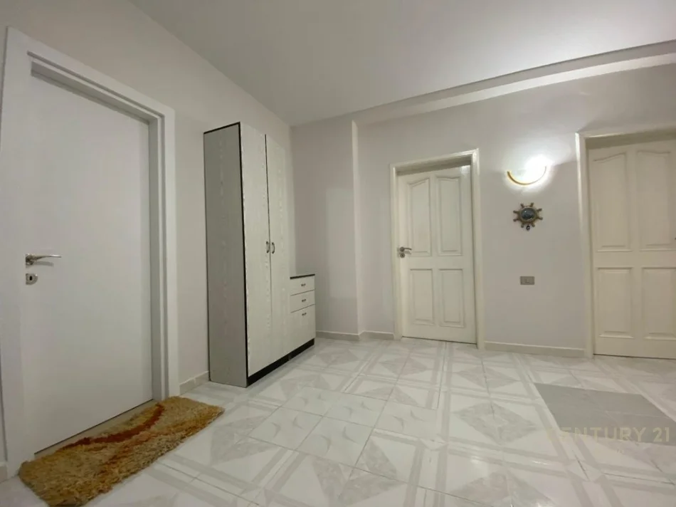 Tirane, jepet me qera apartament 2+1 Kati 4, 110 m² 700 € (rruga Haxhi Dalliu)