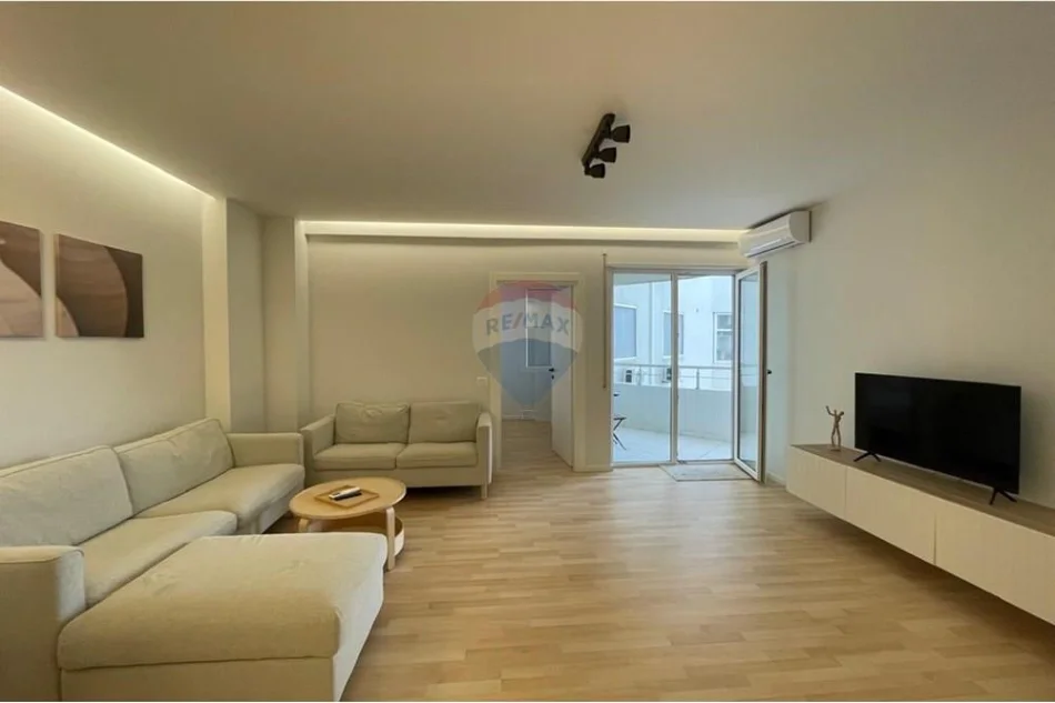 Vlore, shitet apartament 2+1 Kati 4, 80 m² 23.200.000 € 