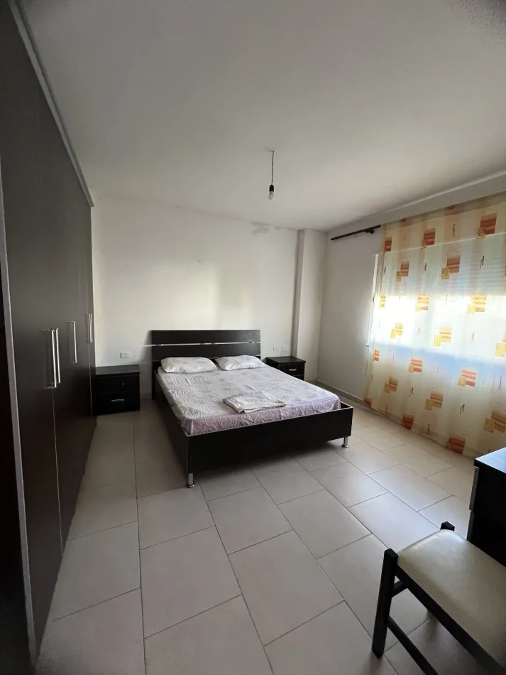 Durres, jepet me qera apartament 1+1+Ballkon Kati 2, 70 m² 250 €