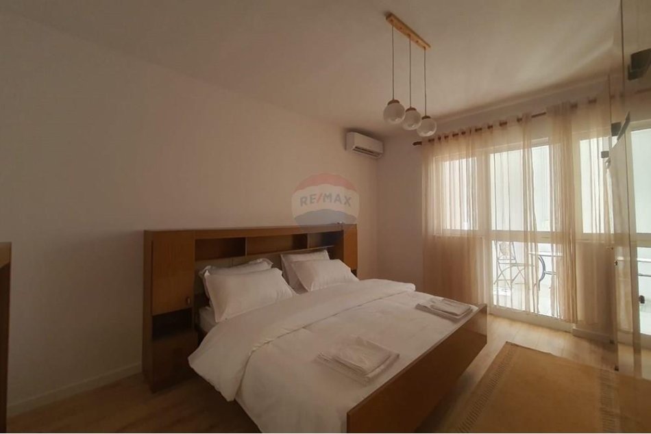 Tirane, jepet me qera apartament 2+1 Kati 4, 95 m² 700 € (Rruga e durrsit)