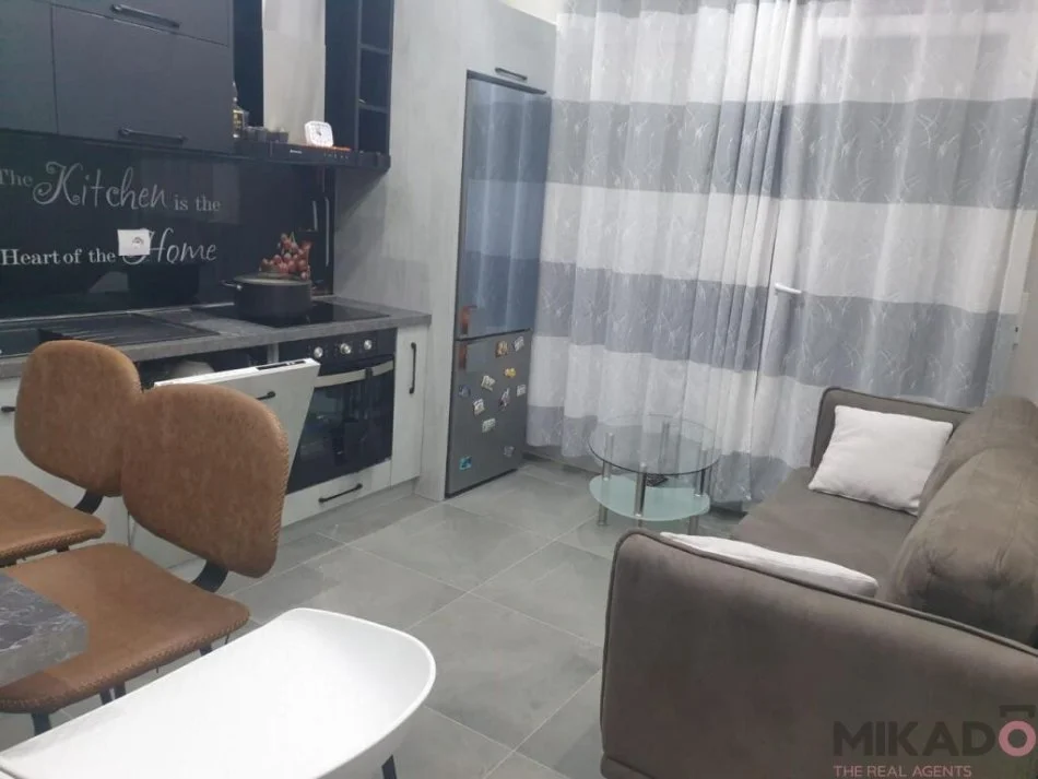 Durres, shitet apartament 3+1+Ballkon Kati 0, 105 m² 220.000 € (Kompleksi Lura)