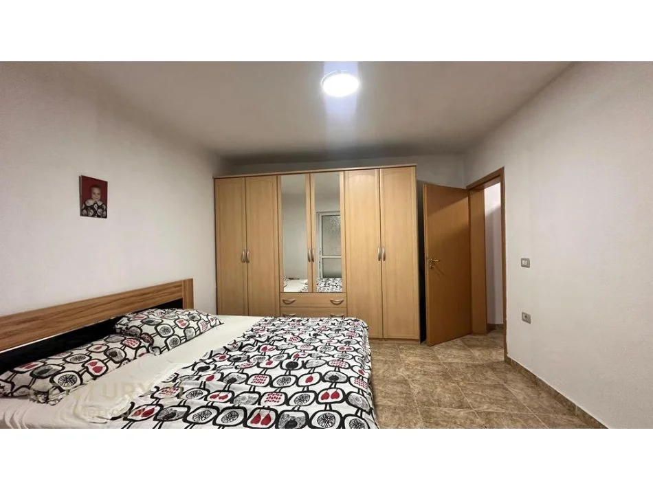Tirane, shes apartament 2+1+Ballkon Kati 6, 99 m² 150.000 € 