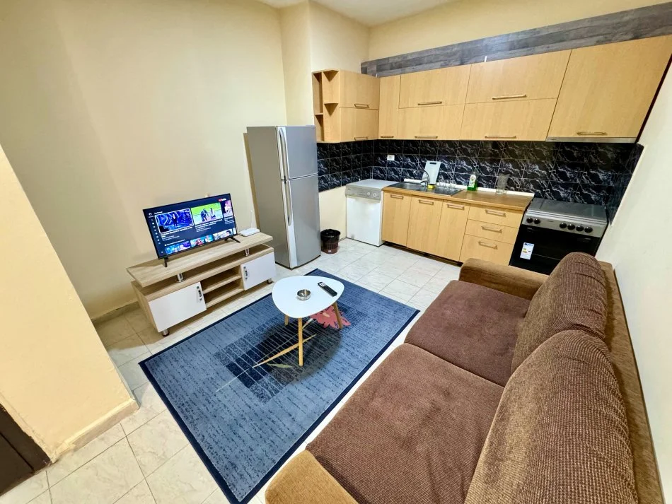 Qera Ditore 1+1 Don Dosko