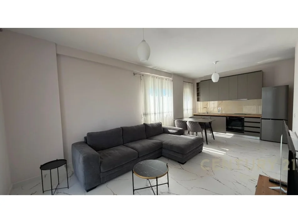 Tirane, jepet me qera apartament 2+1 Kati 3, 100 m² 650 € (Don Bosko)
