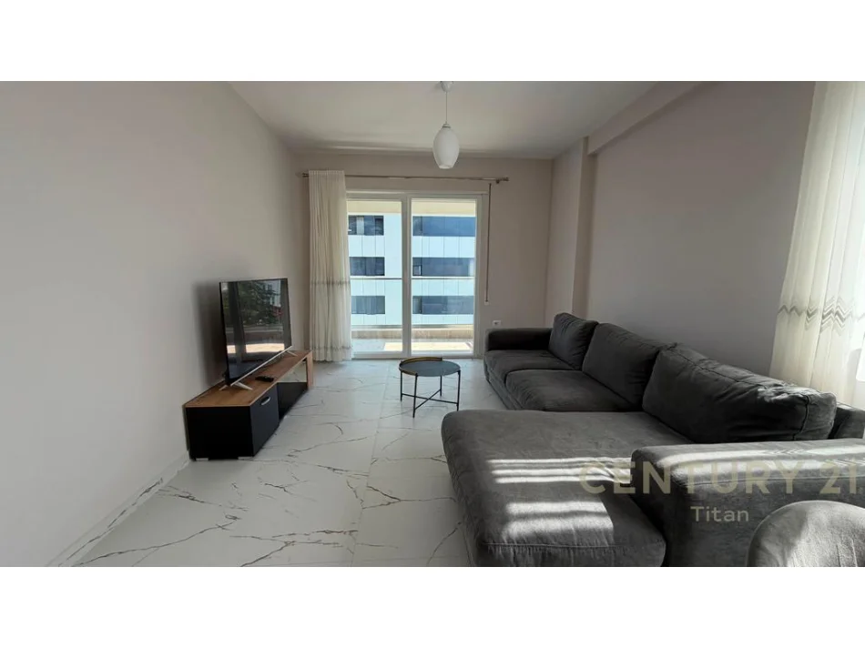 Tirane, jepet me qera apartament 2+1 Kati 3, 100 m² 650 € (Don Bosko)