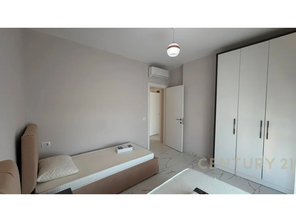 Tirane, jepet me qera apartament 2+1 Kati 3, 100 m² 650 € (Don Bosko)