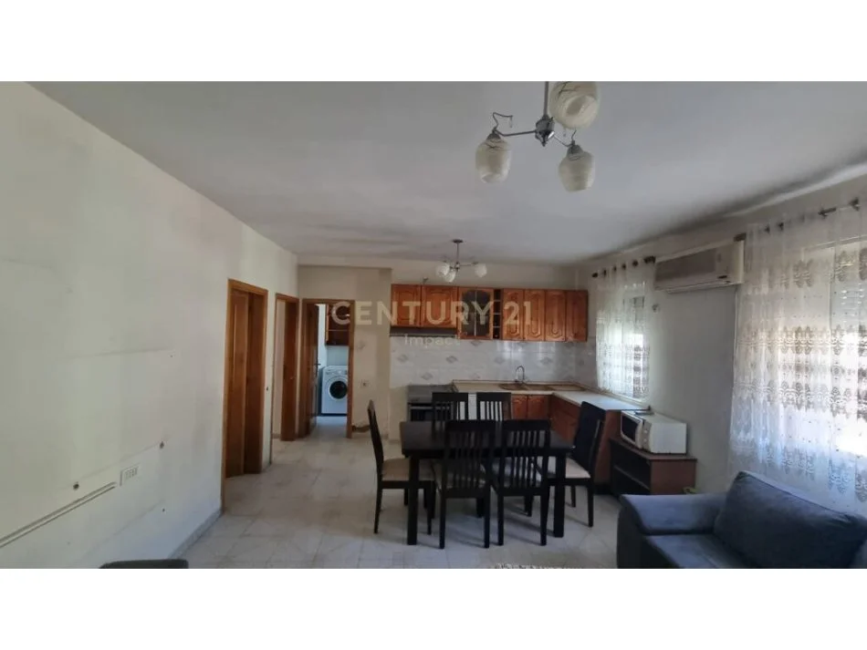 Tirane, shitet apartament 2+1 Kati 5, 82 m² 123.000 € (Rruga Bardhyl)