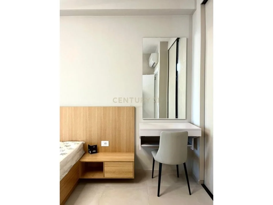 Tirane, jepet me qera apartament 1+1 Kati 2, 75 m² 900 € 