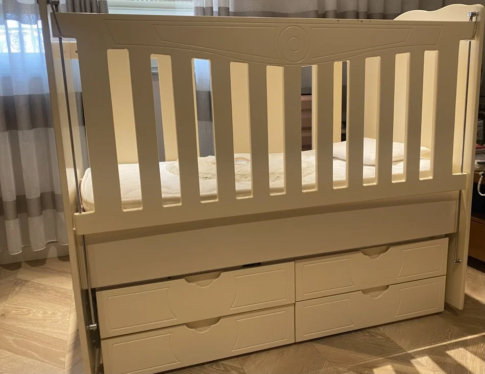 Elbasan, shes Krevat per femije 100 €