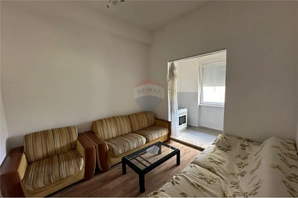 Tirane, jepet me qera apartament Kati 3, 71 m² 300 € 