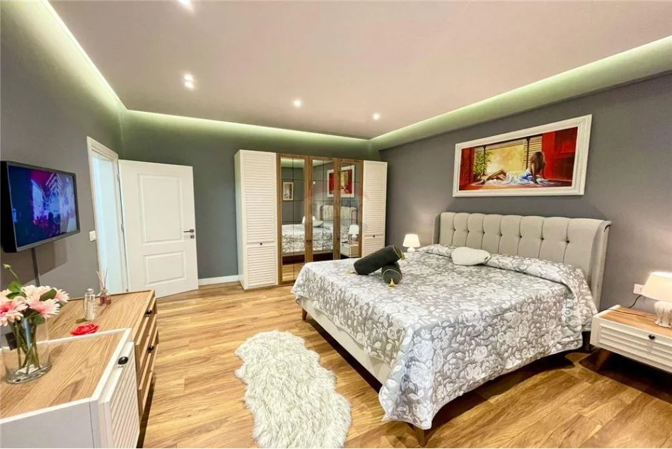 Tirane, jepet me qera apartament Kati 3, 70 m² 700 € 