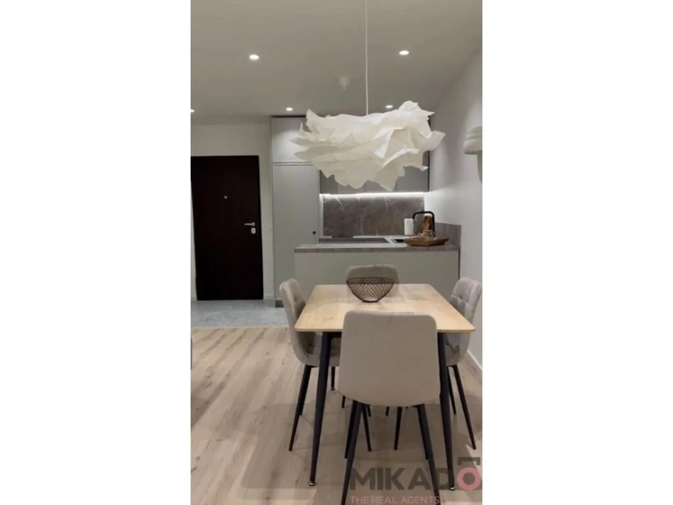 Tirane, shitet apartament 1+1 Kati 3, 60 m² (Sheshi wilson)