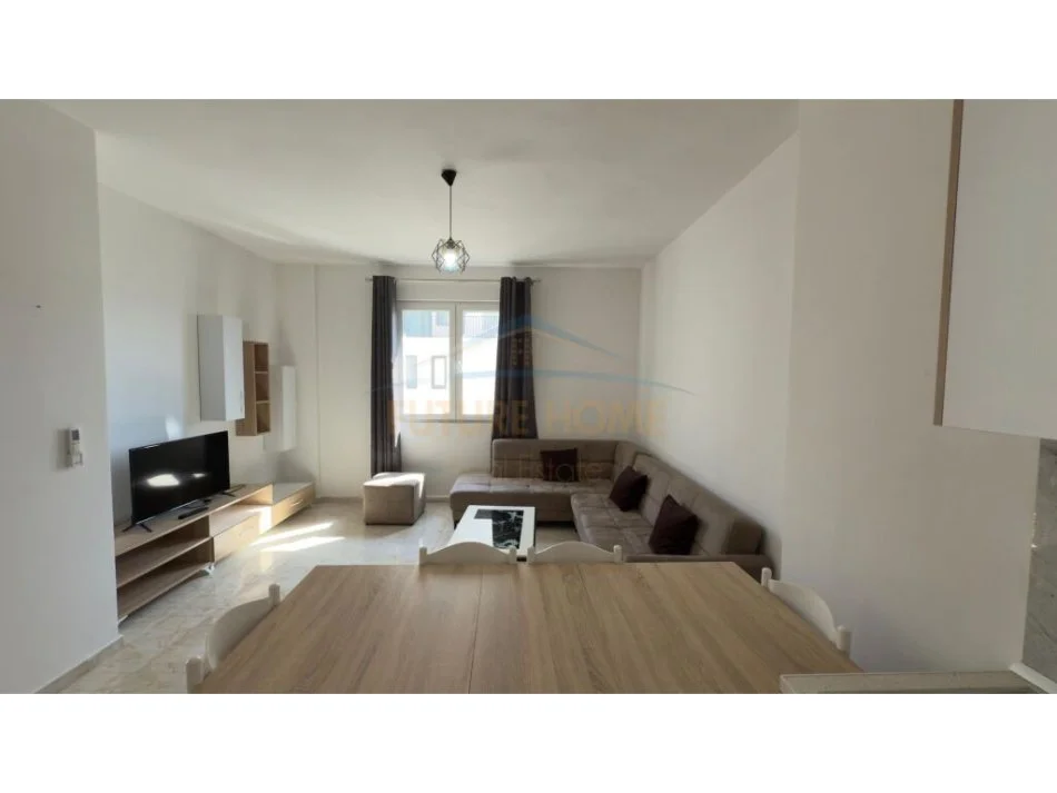 Tirane, shitet apartament 2+1+Ballkon Kati 7, 103 m² 155.000 € (Grand Gallery)
