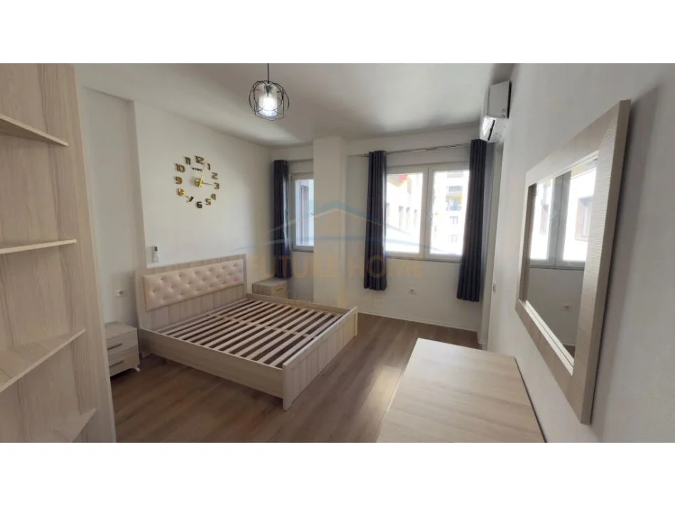 Tirane, shitet apartament 2+1+Ballkon Kati 7, 103 m² 155.000 € (Grand Gallery)