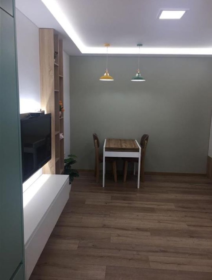 Tirane, jepet me qera apartament 1+1 Kati 3, 600 €