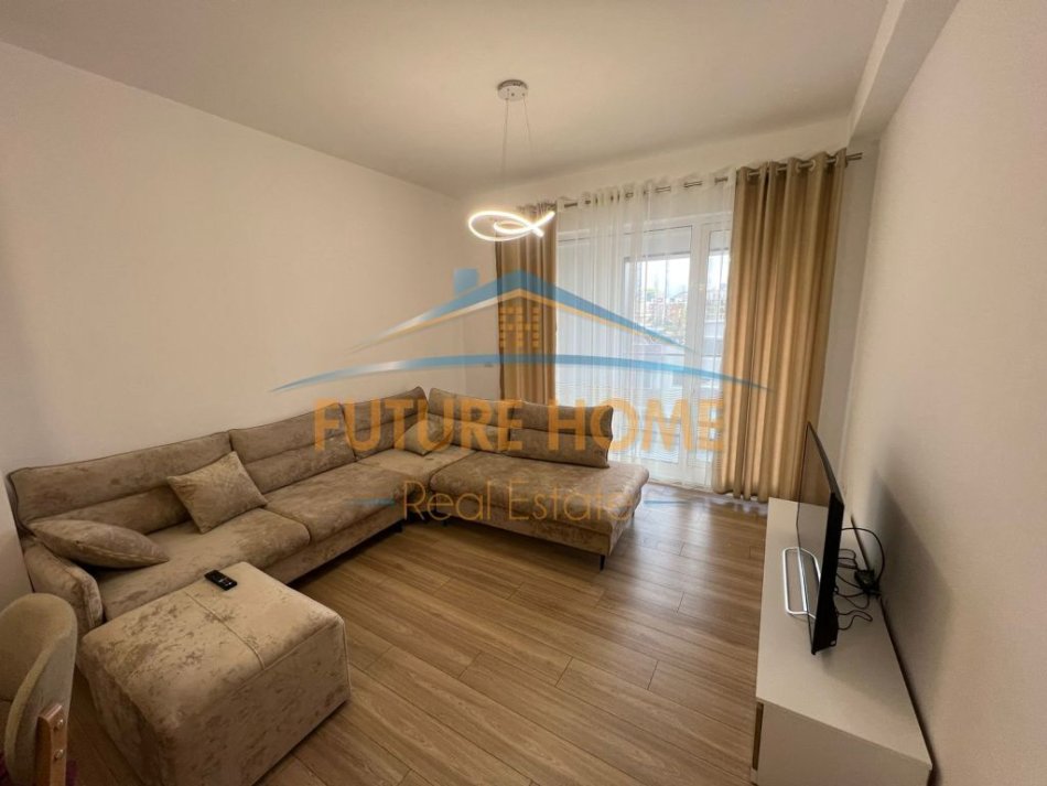 Tirane, shitet apartament 2+1+Ballkon, Kati 4, 97 m² 175,000 € (Jordan misja)