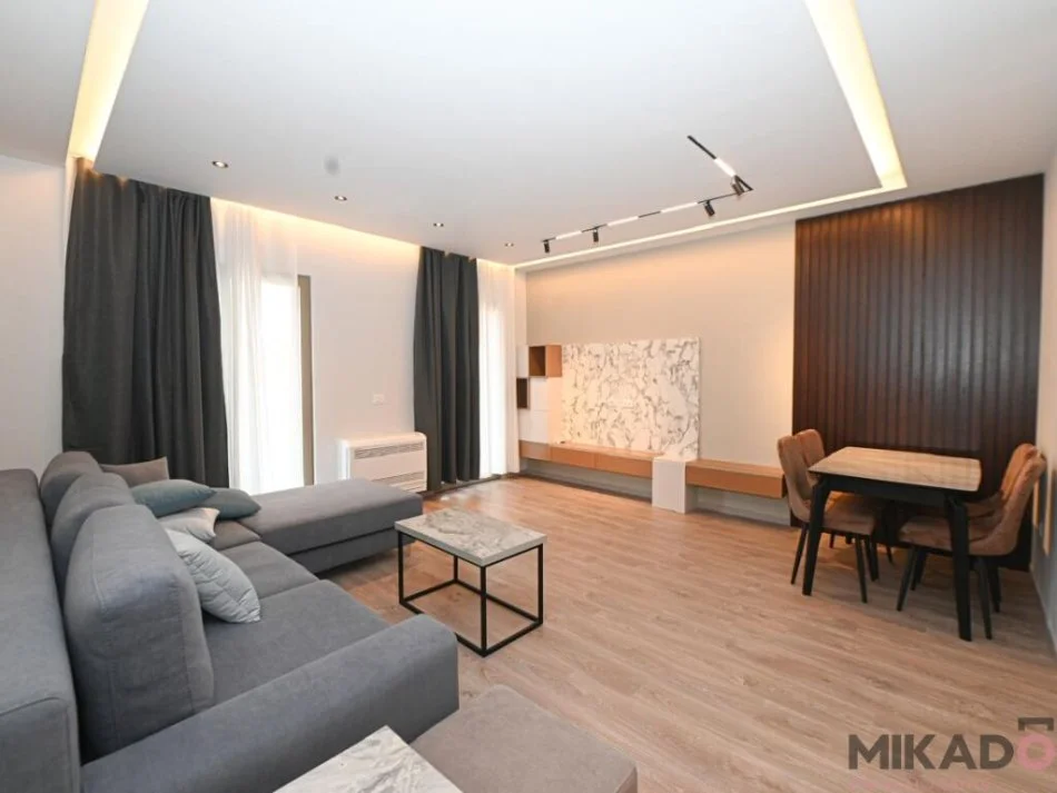 Tirane, jepet me qera apartament 2+1 , 97 m² 1.500 € (Deliorgji)