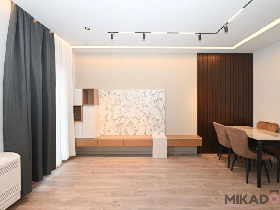 Tirane, jepet me qera apartament 2+1 , 97 m² 1.500 € (Deliorgji)