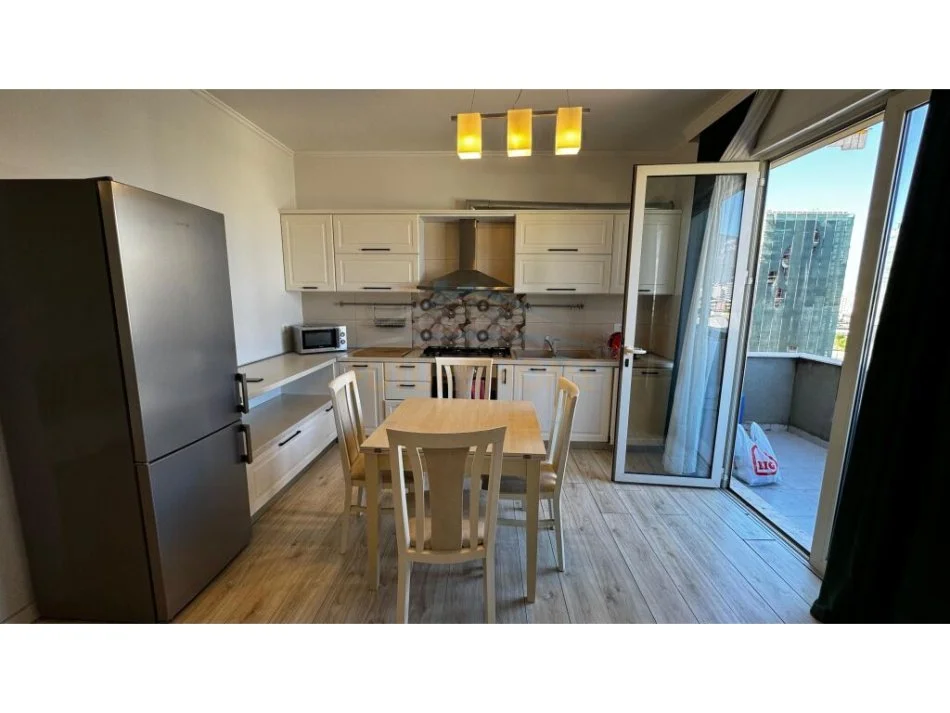 Tirane, shitet apartament 2+1+Ballkon Kati 6, 111 m² 195.000 € (Karl Gega)