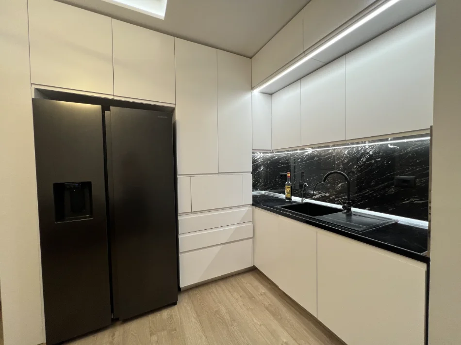Durres, shitet apartament 2+1 Kati 4, 92 m² (Vala Park)