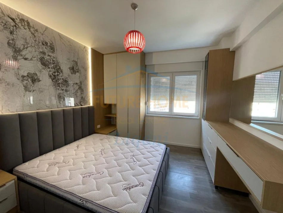 Tirane, jepet me qera apartament 2+1 Kati 6, 77 m² 800 € (Komplesi kontakti)
