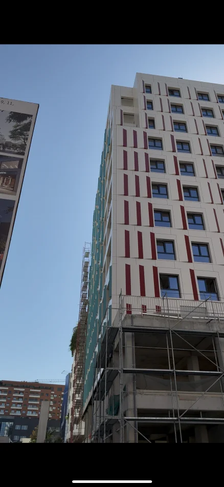 Tirane, jepet me qera garazh | post parkimi Kati -2, 150 € (Zogu i Zi)