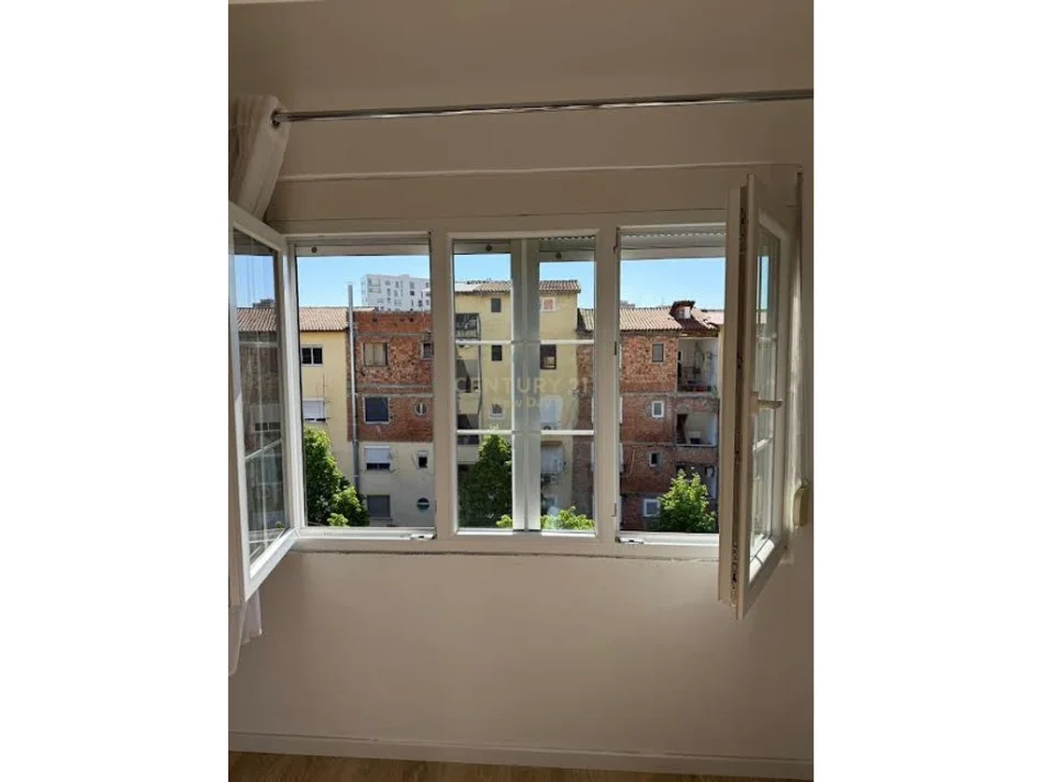 Tirane, shes apartament 1+1+Aneks+Ballkon Kati 5, 69 m² 160.000 € 