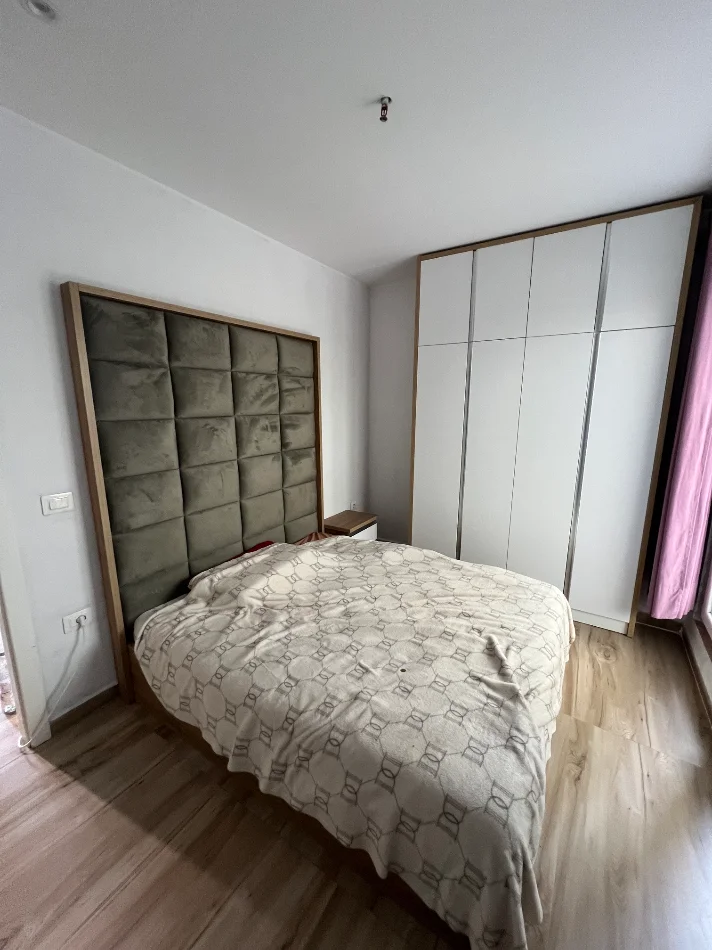 Tirane, shitet apartament 1+1+Ballkon Kati 1, 33 m² 80.000 € (Rruga Eduard Mano)