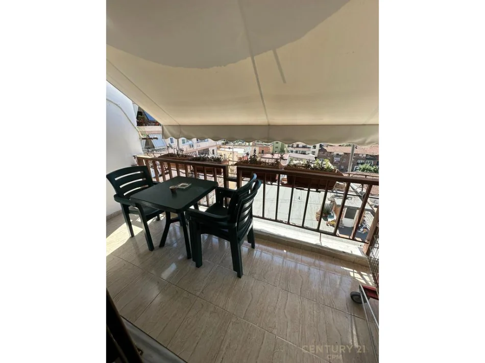 Tirane, jepet me qera apartament 2+1+Aneks+Ballkon Kati 7, 120 m² 1.200 € 
