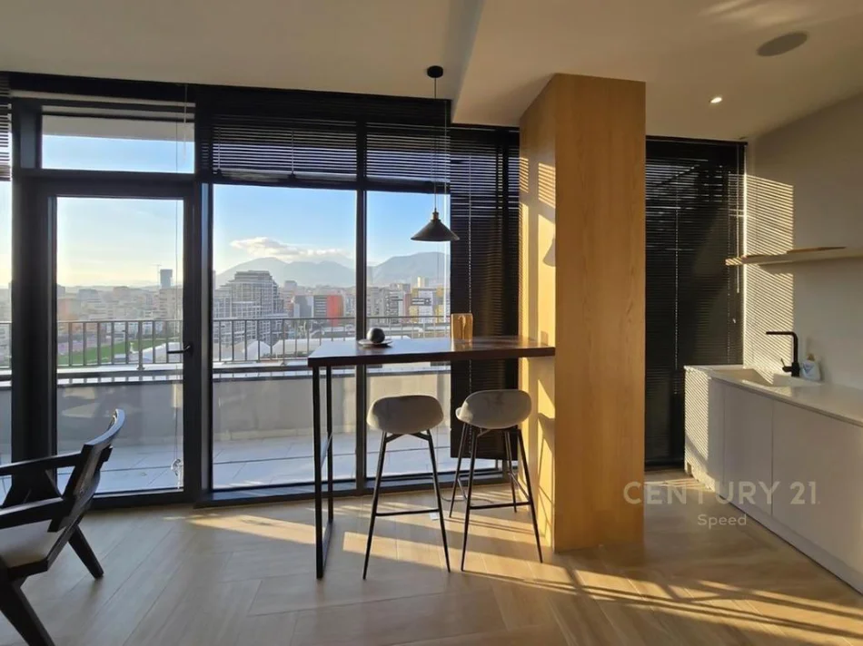Tirane, jepet me qera apartament 1+1+Aneks+Ballkon Kati 8, 99 m² 1.300 € (Lake View)