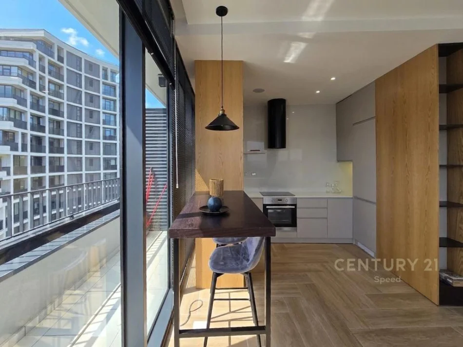 Tirane, jepet me qera apartament 1+1+Aneks+Ballkon Kati 8, 99 m² 1.300 € (Lake View)